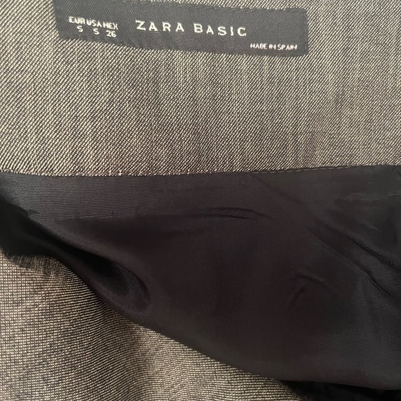 Zara Grey Pleaded High Waisted with Pockets Skirt size S - Picture 6 of 7